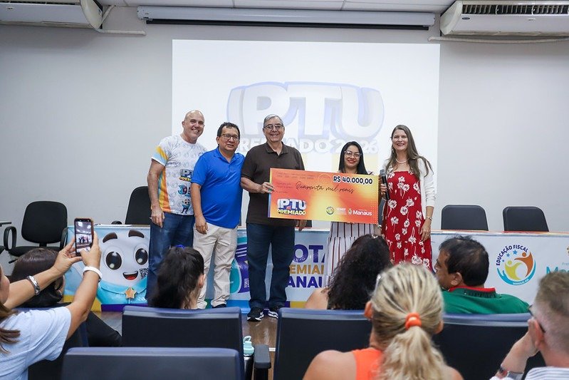 Manaus Atende Digital oferece serviços do IPTU