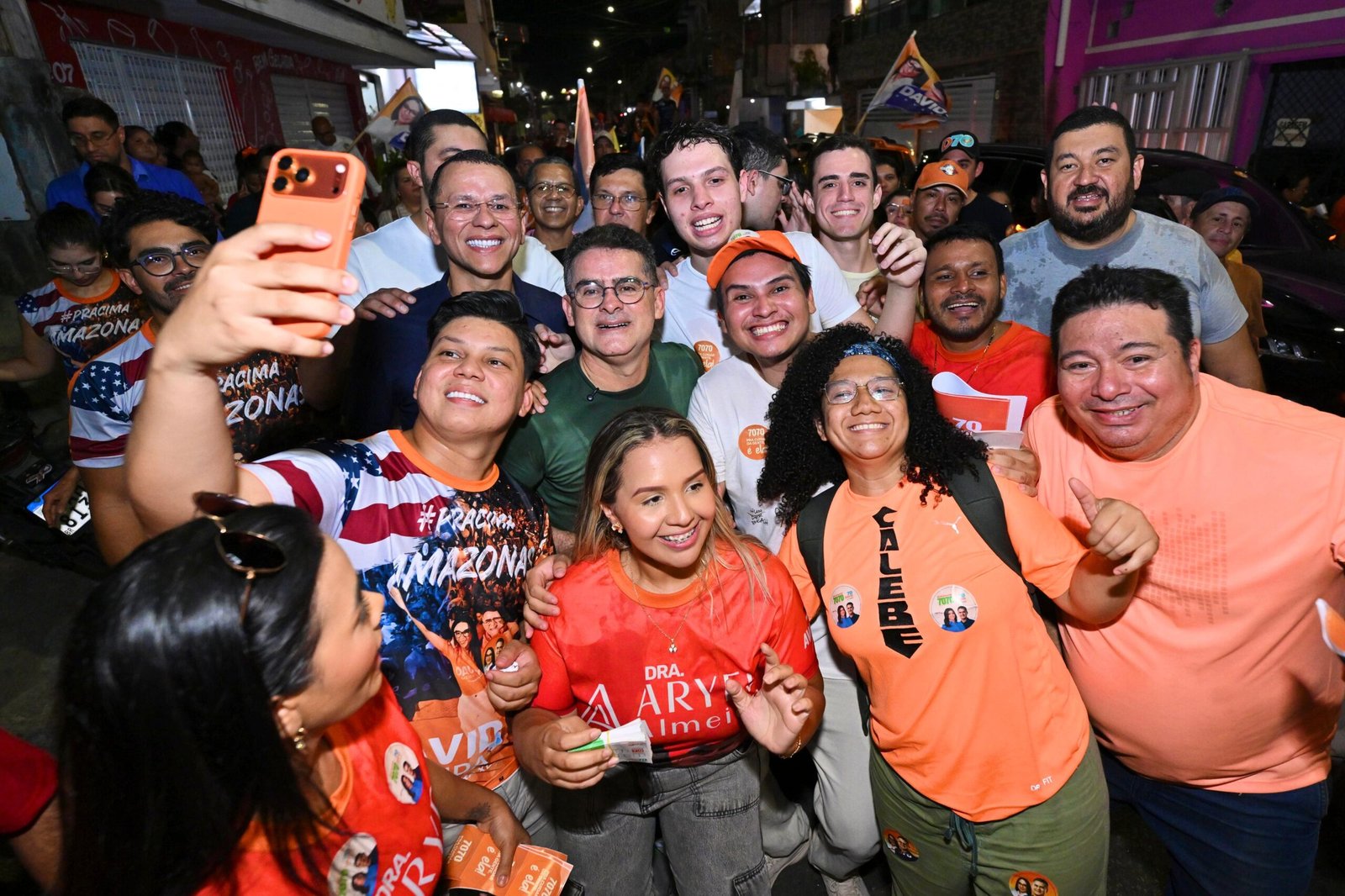 David Almeida e Dra. Shádia participam de caminhada
