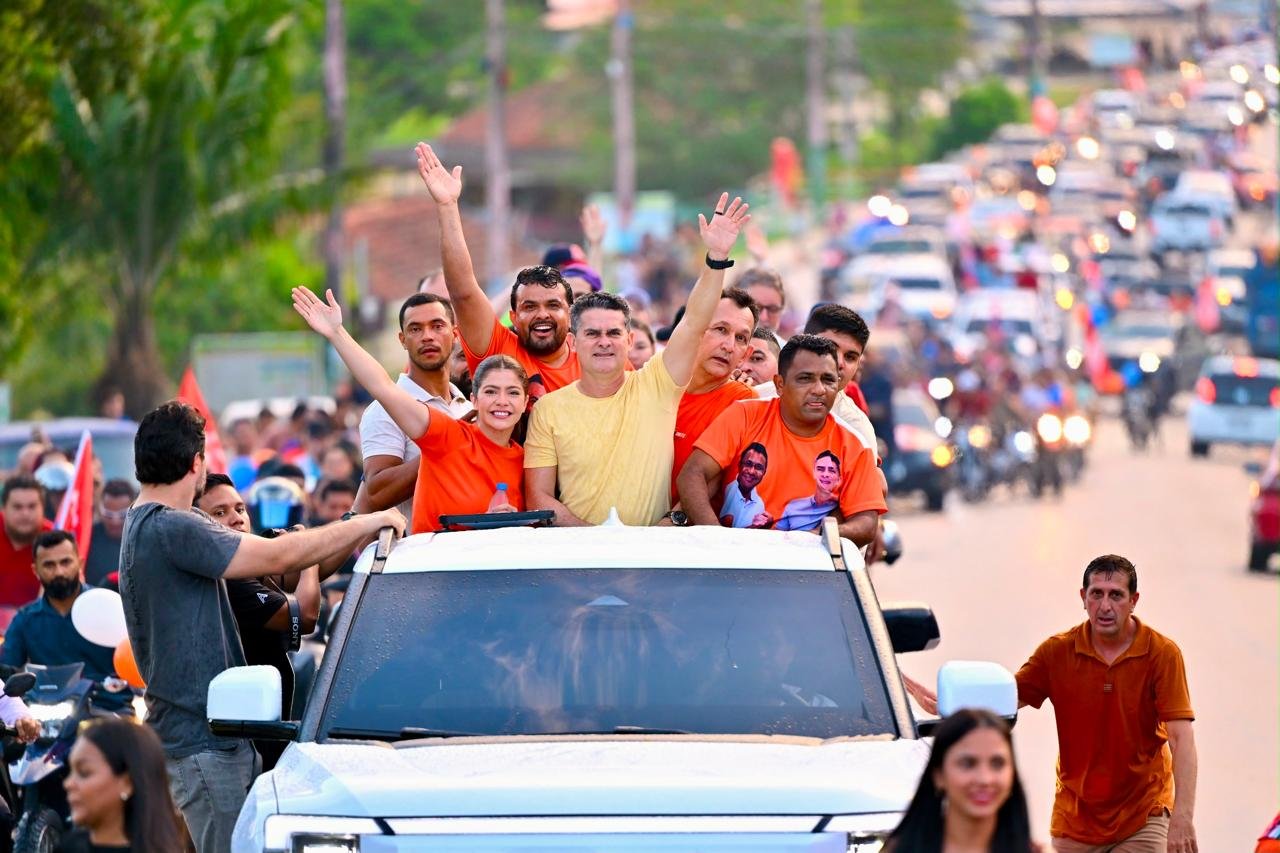 David Almeida aparece com 19,9% no Amazonas