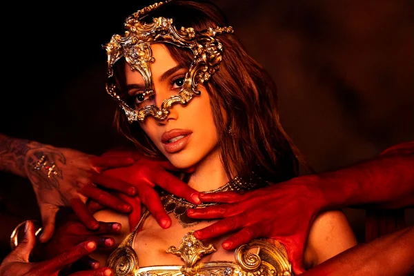 Anitta relembra iniciação no candomblé e preconceito