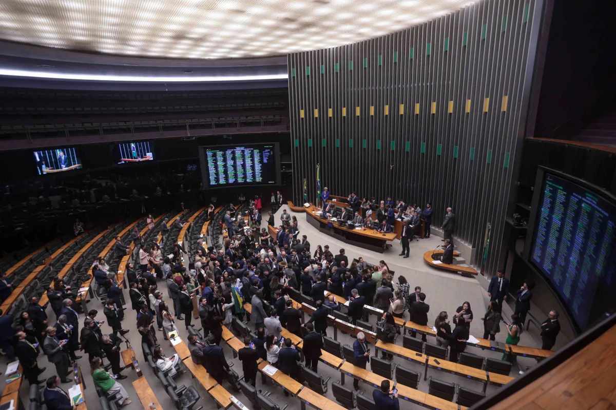 PLP 114/2026 traz medidas para setor rural