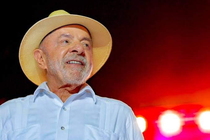 Lula conversa com Trump sobre tarifas