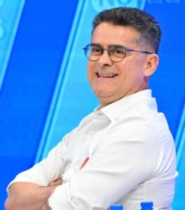 David Almeida propõe bolsas de graduação em todo o Amazonas