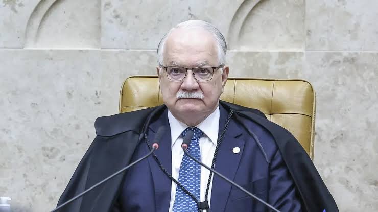 STF vive tensão interna antes de decisão sobre possível investigação de Moraes